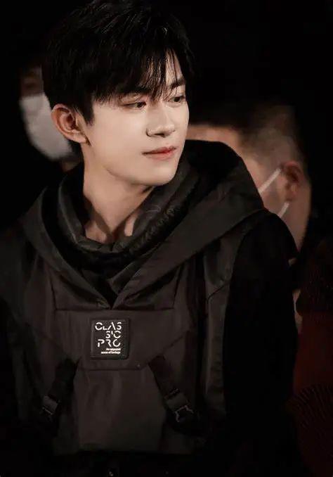 吃瓜爆料张译视频大全最新,揭秘娱乐圈幕后故事