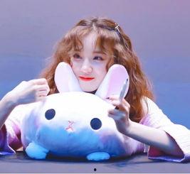 宋雨琦吃酸野瓜视频,酸爽滋味引网友热议